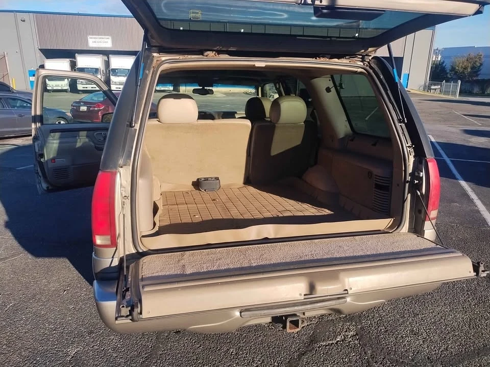 1999 Cadillac Escalade 1st Gen - Image 9 of 12