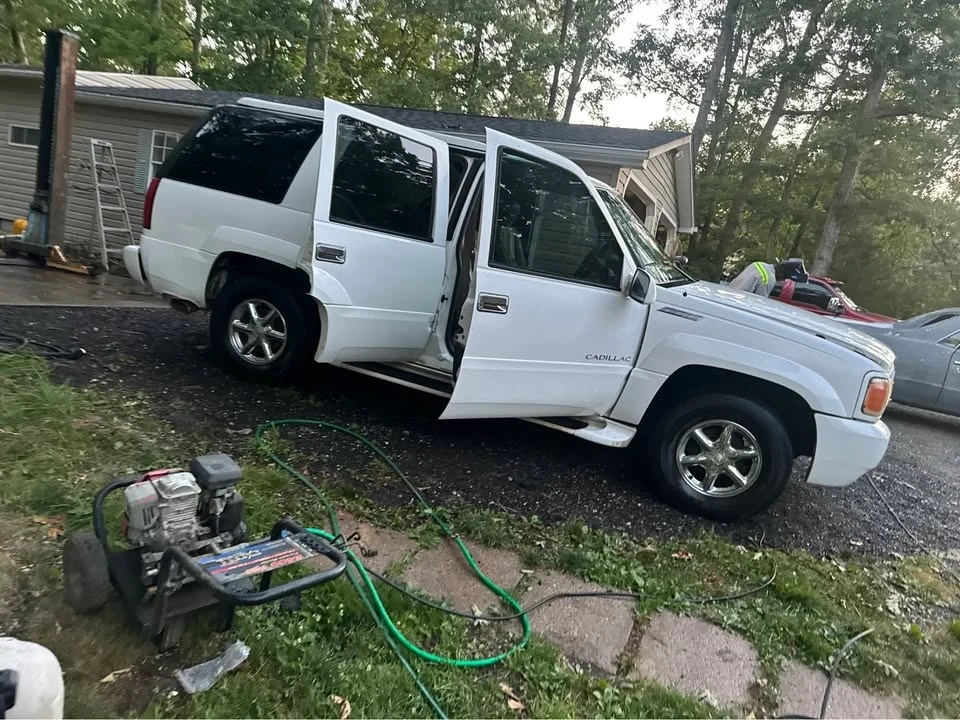 1999 Cadillac Escalade 1st Gen - Image 6 of 9