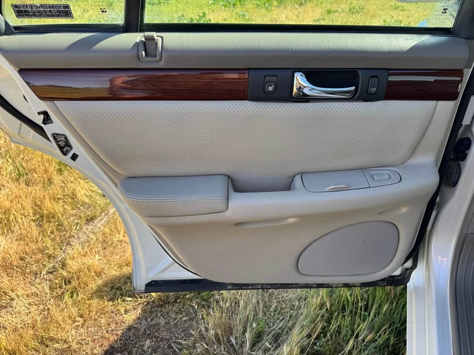 1999 Cadillac Seville - Image 13 of 21