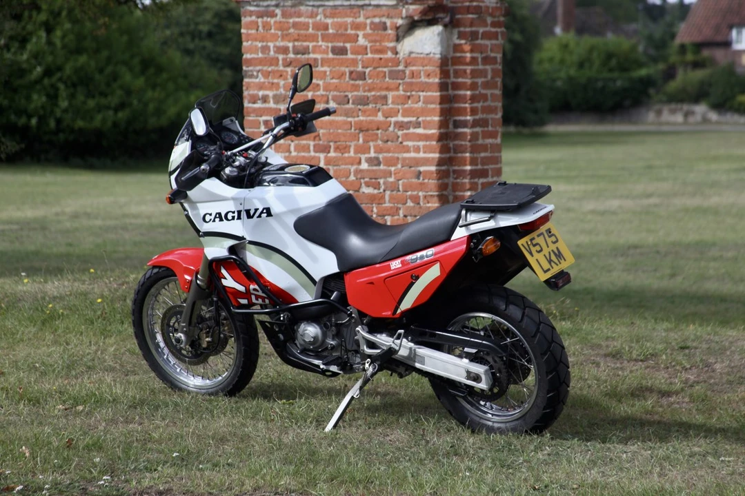 1999 Cagiva - Image 5 of 30