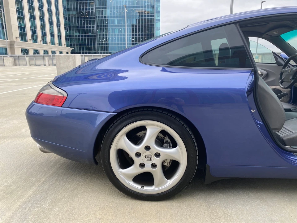1999 Porsche 996 Carrera 4 - Image 14 of 21