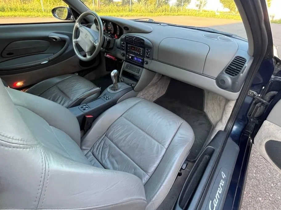 1999 Porsche 996 Carrera 4 - Image 3 of 10