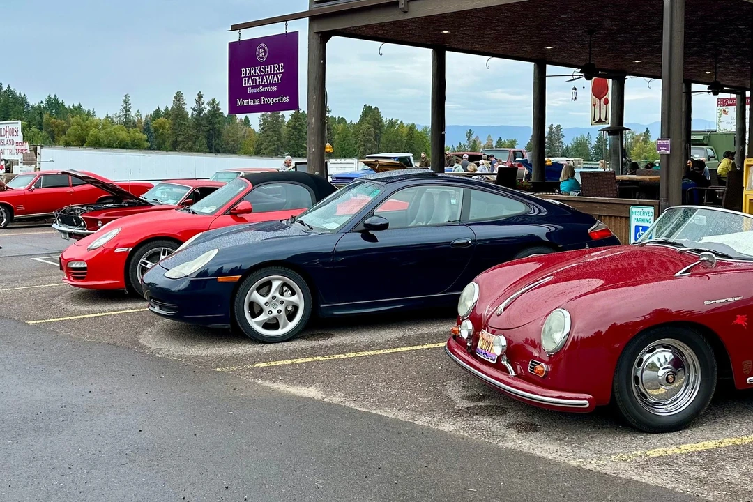 1999 Porsche 996 Carrera 4 - Image 5 of 10