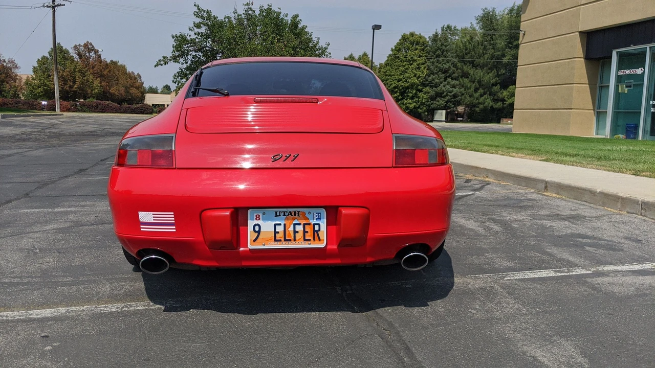 1999 Porsche 996 Carrera 4 - Image 5 of 24