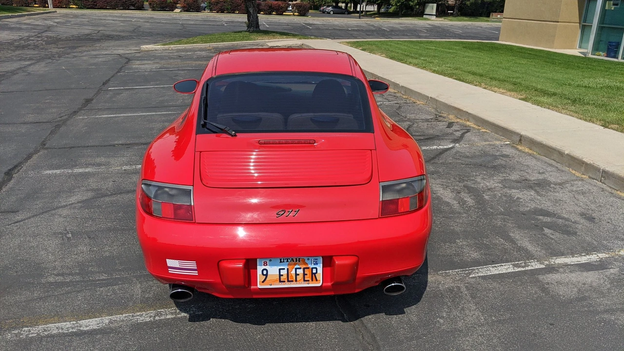 1999 Porsche 996 Carrera 4 - Image 6 of 24