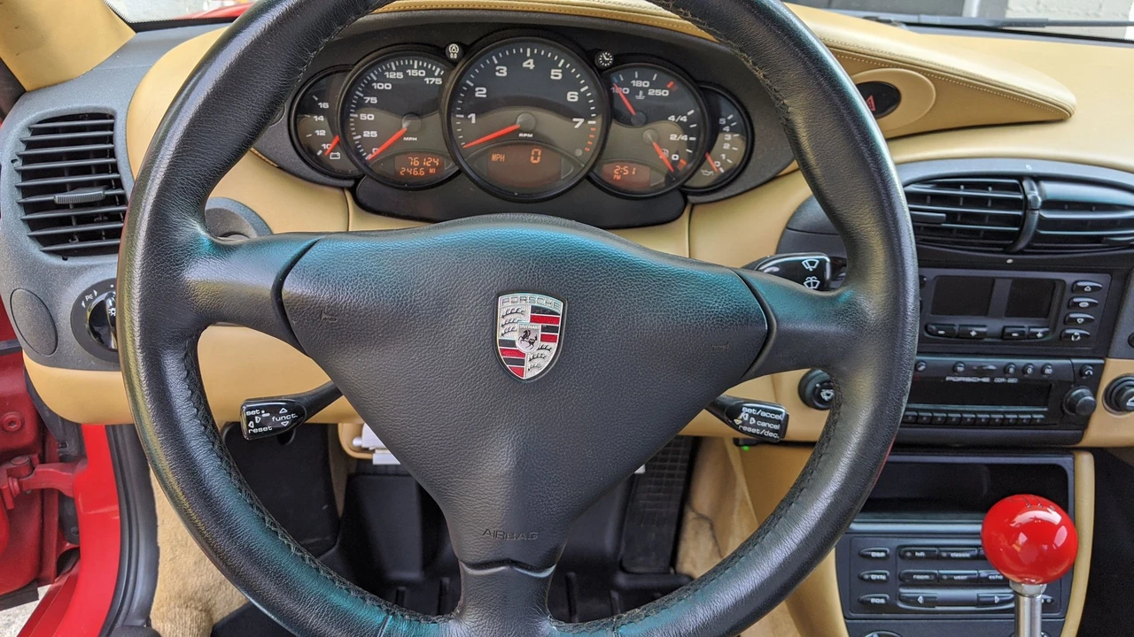 1999 Porsche 996 Carrera 4 - Image 15 of 24