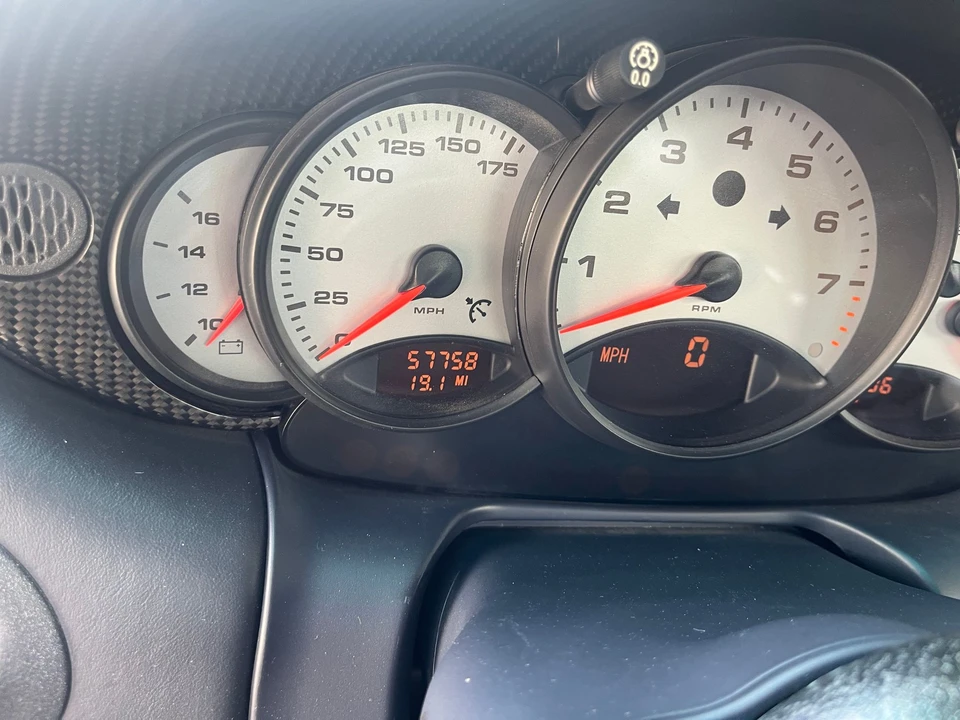 1999 Porsche 996 Carrera - Image 13 of 18