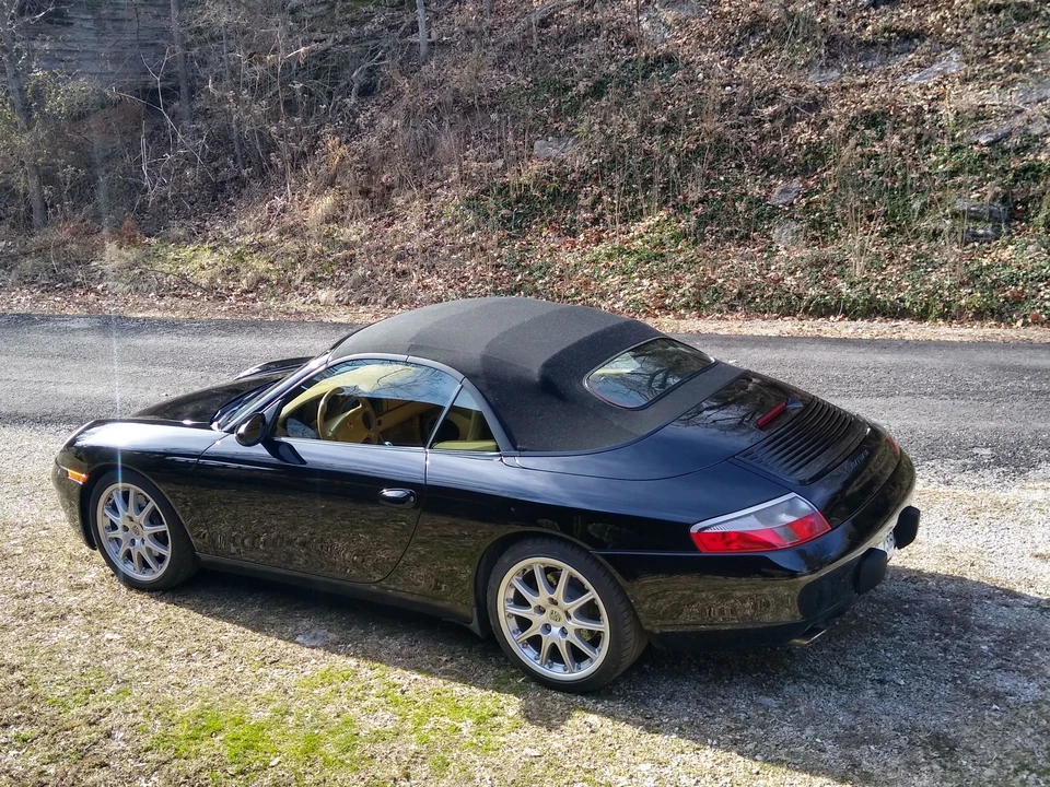 1999 Porsche 996 Carrera - Image 15 of 16