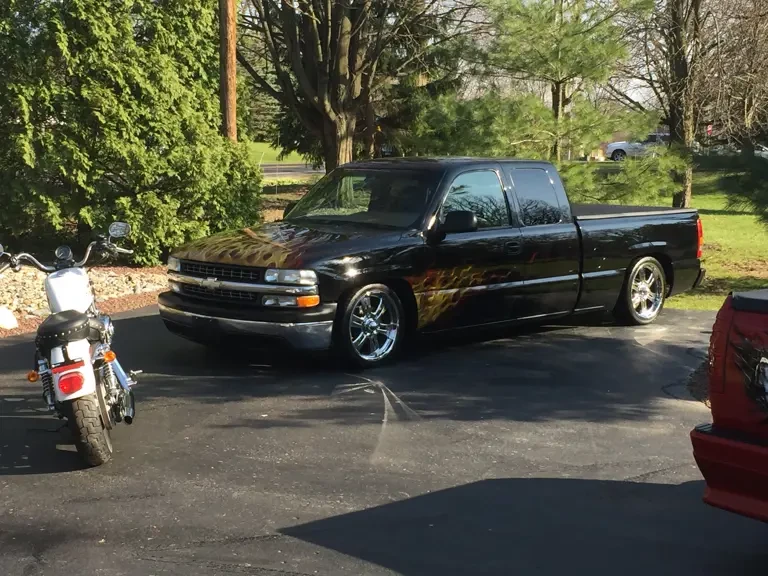 1999 Chevrolet Silverado 1st Gen - Image 2 of 2