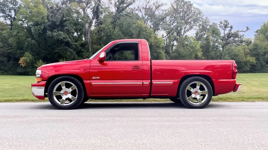 1999 Chevrolet Silverado 1st Gen - Image 2 of 20