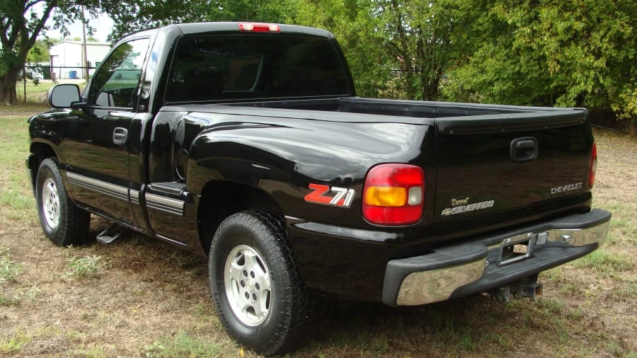 1999 Chevrolet Silverado 1st Gen - Image 5 of 18
