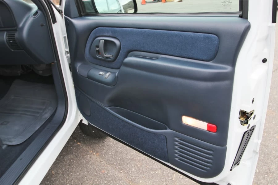 1999 Chevrolet Silverado 1st Gen - Image 25 of 31