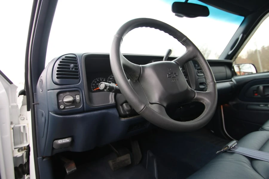 1999 Chevrolet Silverado 1st Gen - Image 6 of 31