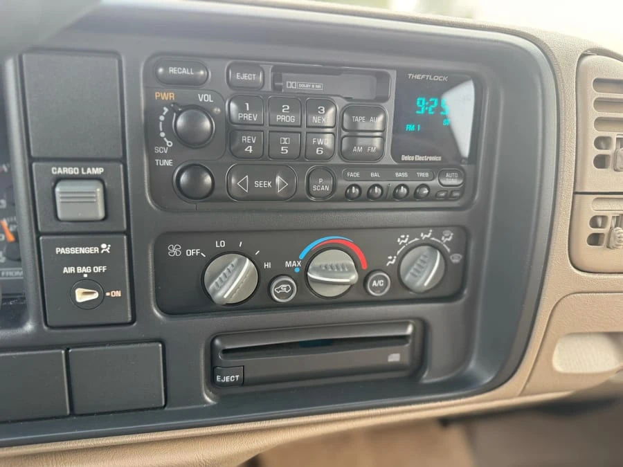 1999 Chevrolet Silverado 1st Gen - Image 11 of 20