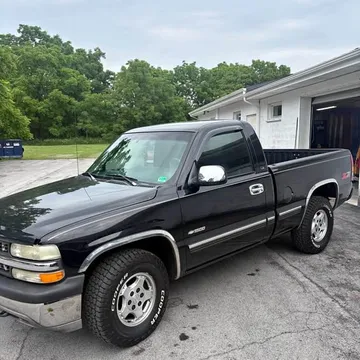1999 Chevrolet 1500 Regular Cab Short Bed