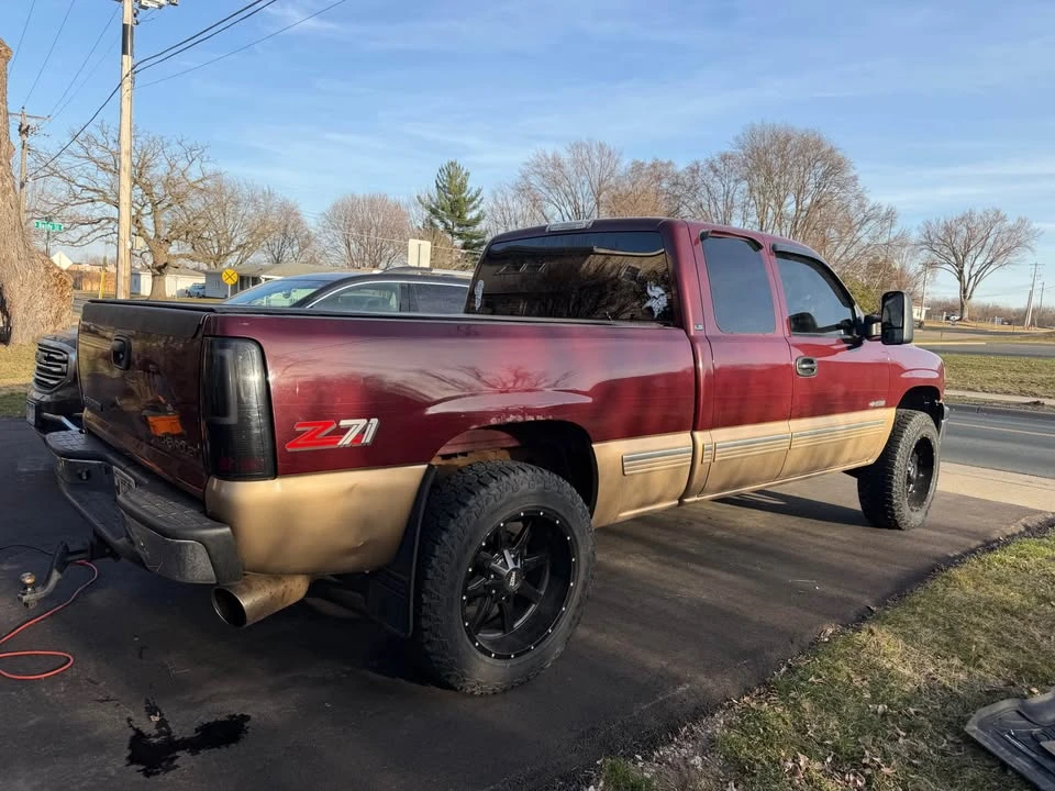 1999 Chevrolet Silverado 1st Gen - Image 3 of 15