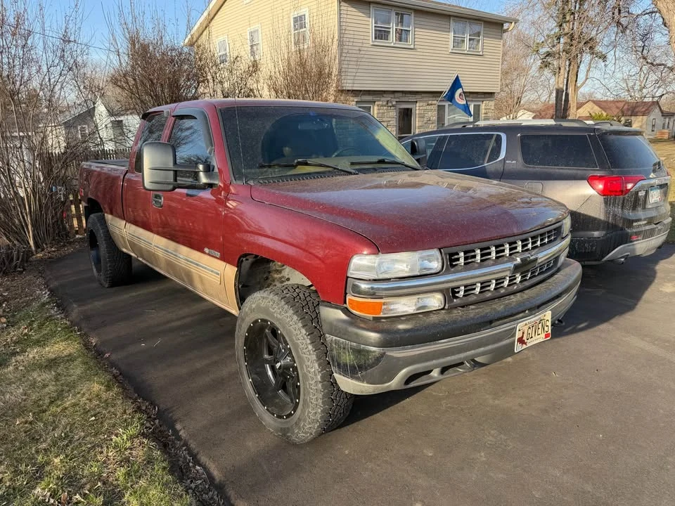 1999 Chevrolet Silverado 1st Gen - Image 2 of 15