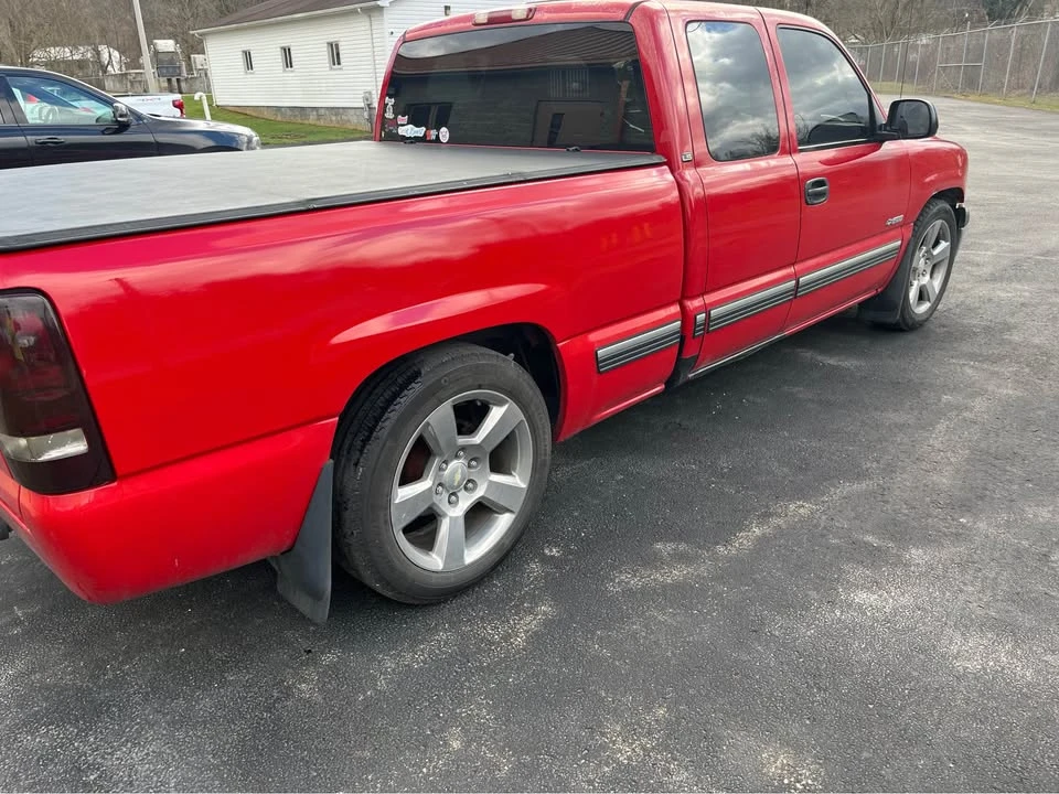 1999 Chevrolet Silverado 1st Gen - Image 2 of 4