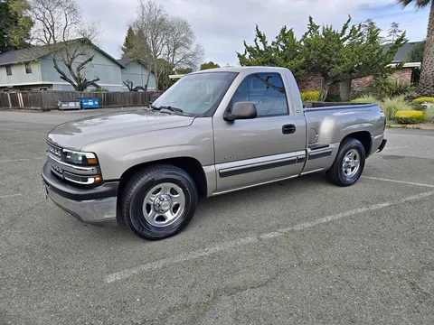 1999 Chevrolet 1500 Regular Cab Short Bed