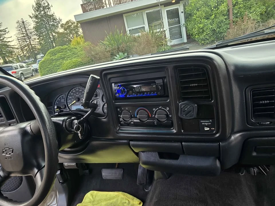1999 Chevrolet Silverado 1st Gen - Image 14 of 17