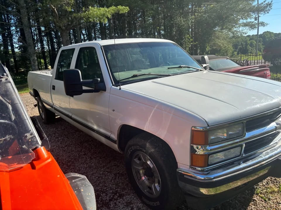 1999 Chevrolet Silverado - Image 3 of 8