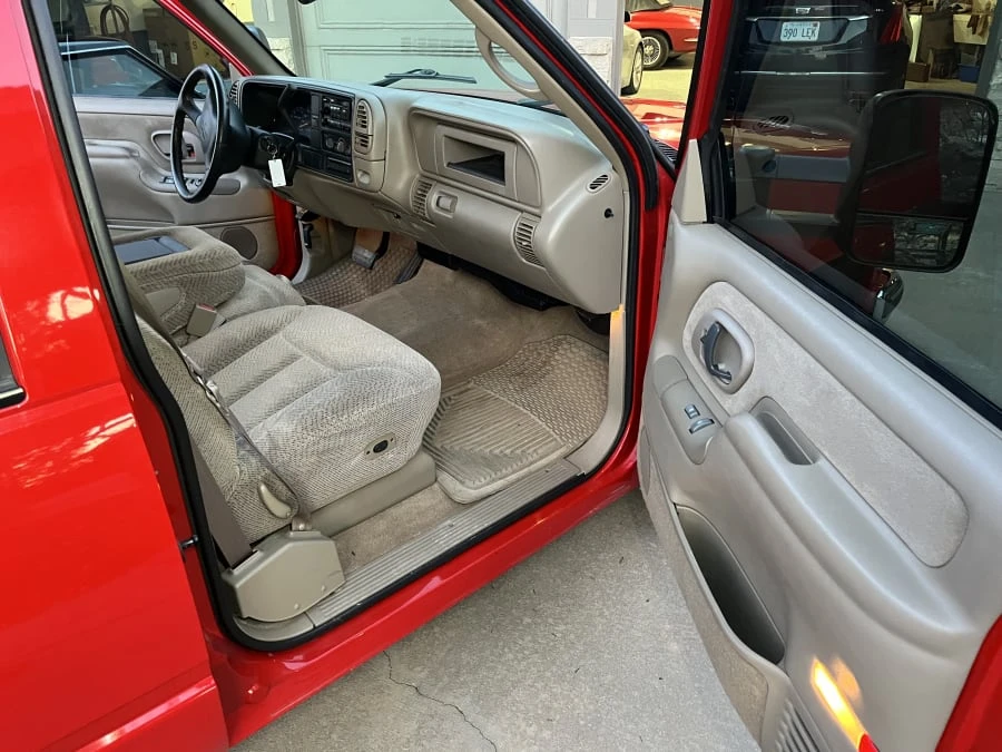 1999 Chevrolet C/K 4th Gen - Image 10 of 13