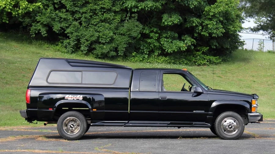 1999 Chevrolet Silverado 1st Gen - Image 2 of 24
