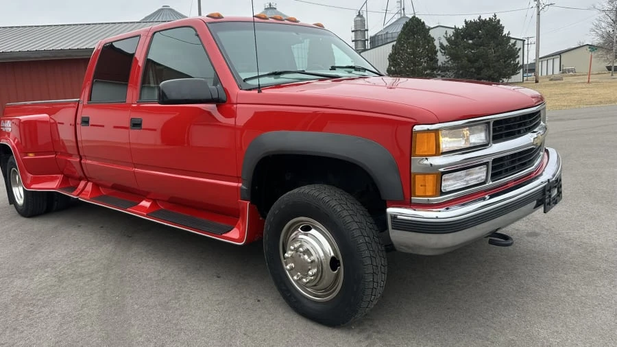 1999 Chevrolet Silverado - Image 10 of 31