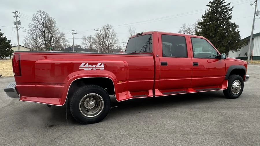 1999 Chevrolet Silverado - Image 11 of 31