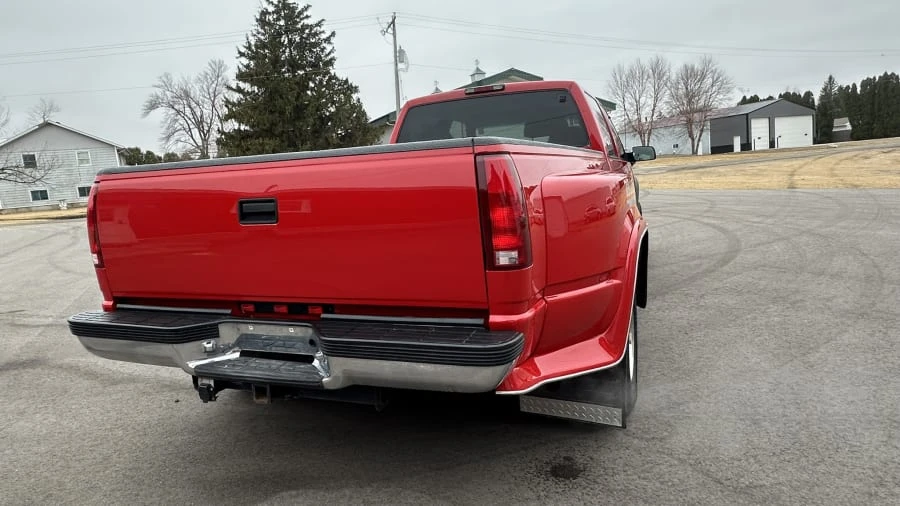 1999 Chevrolet Silverado - Image 16 of 31