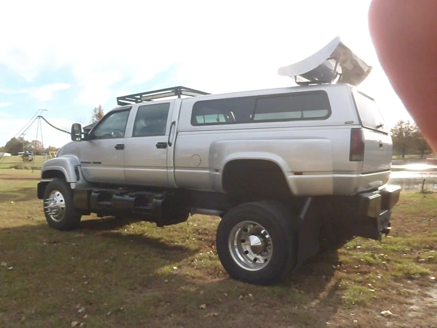 1999 Chevrolet Kodiak - Image 3 of 23