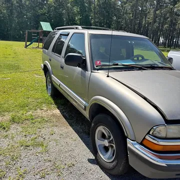 1999 Chevrolet Blazer 2LT Sport Utility 4D