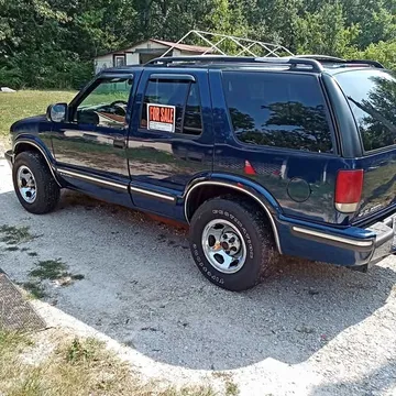 1999 Chevrolet Blazer LS Sport Utility 4D