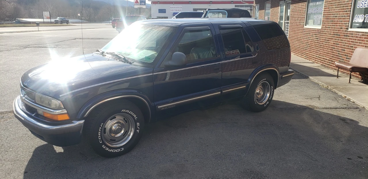1999 Chevrolet S-10 Blazer 2nd Gen - Image 4 of 15