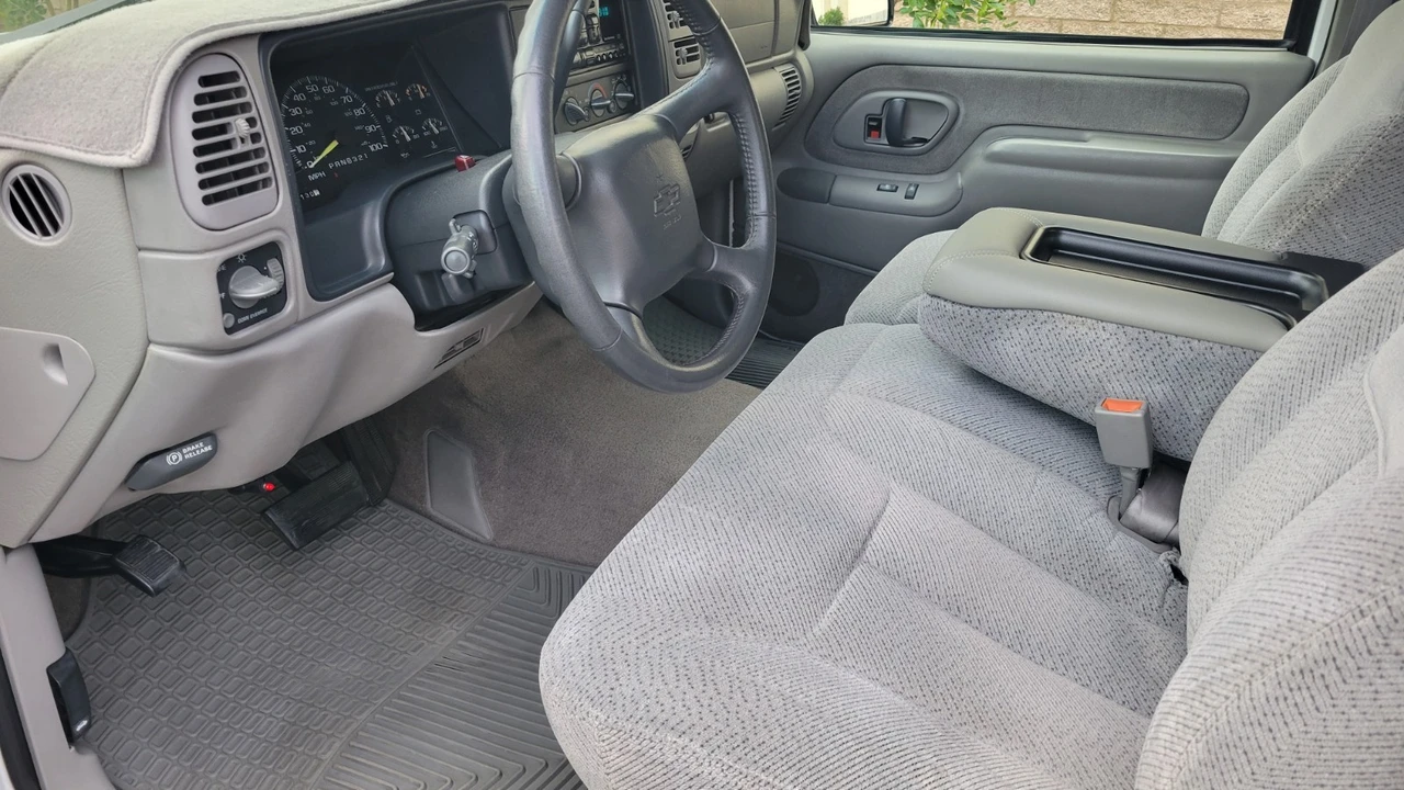 1999 Chevrolet C/K 4th Gen - Image 13 of 21