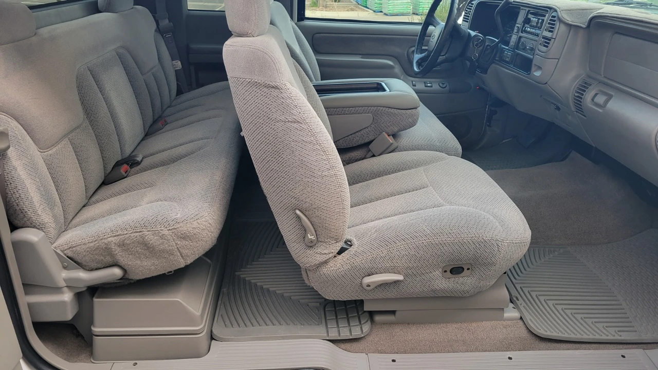 1999 Chevrolet C/K 4th Gen - Image 18 of 21