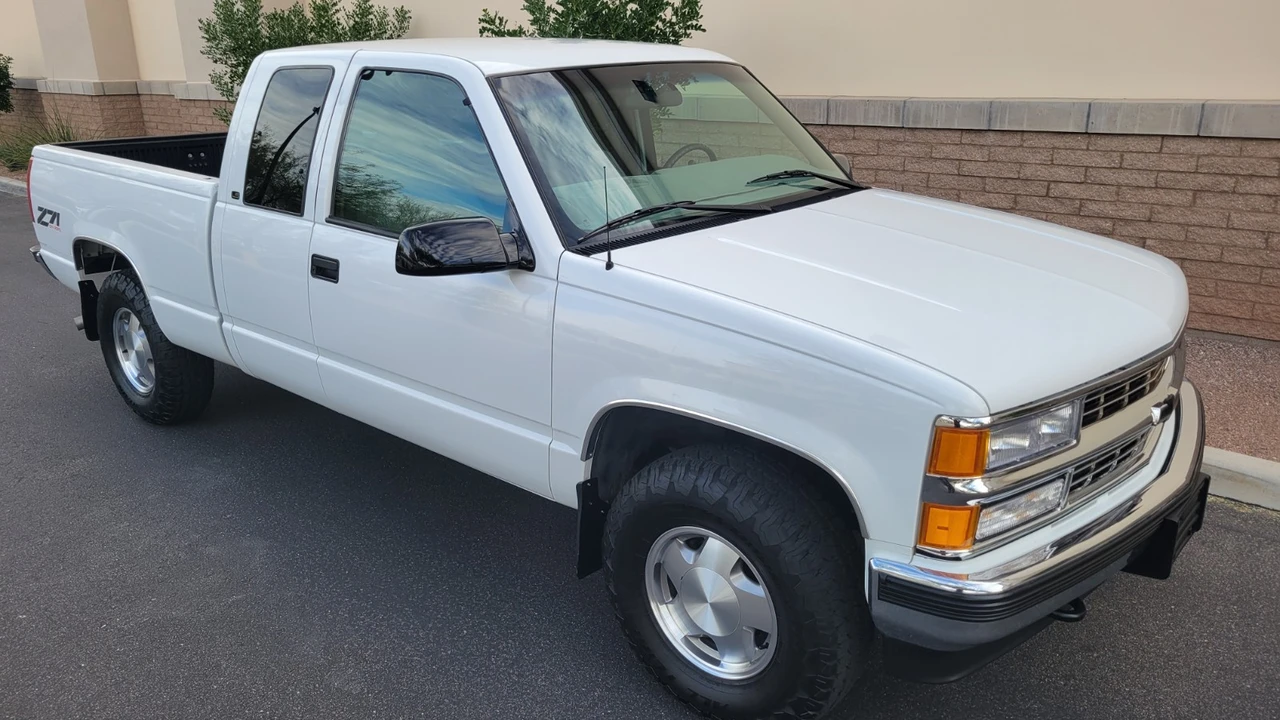 1999 Chevrolet C/K 4th Gen - Image 10 of 21