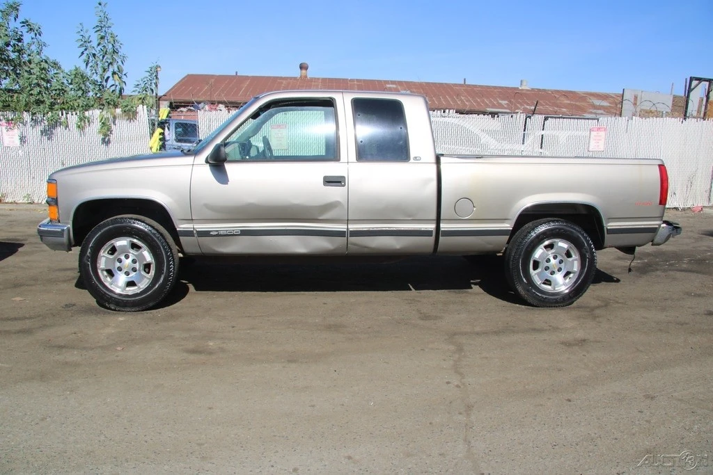 1999 Chevrolet C/K 4th Gen - Image 3 of 21