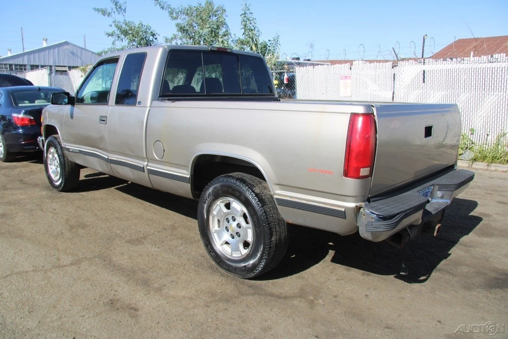 1999 Chevrolet C/K 4th Gen - Image 4 of 21