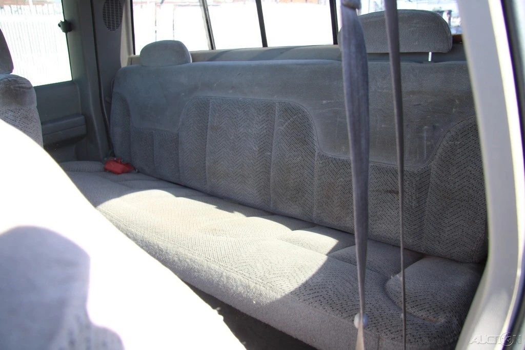 1999 Chevrolet C/K 4th Gen - Image 18 of 21