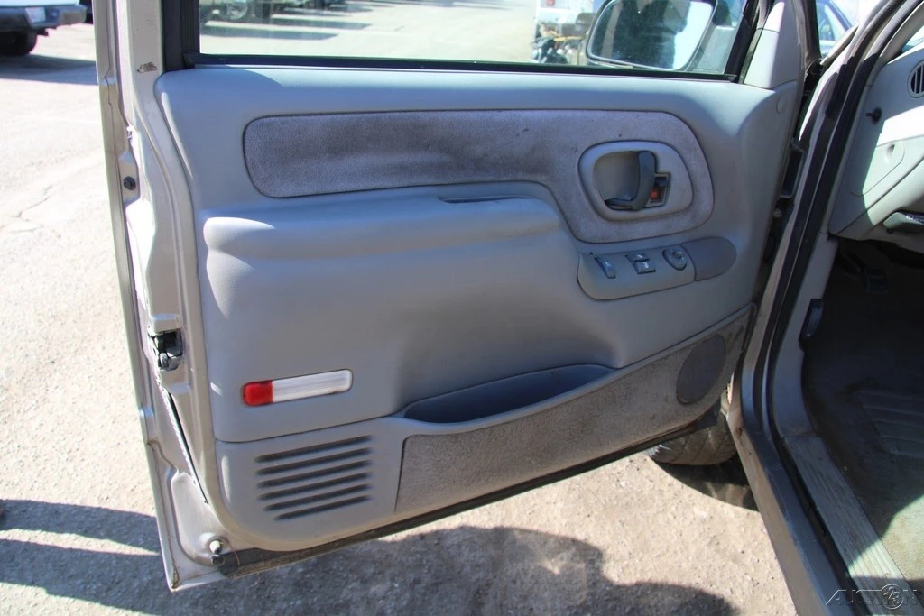 1999 Chevrolet C/K 4th Gen - Image 11 of 21