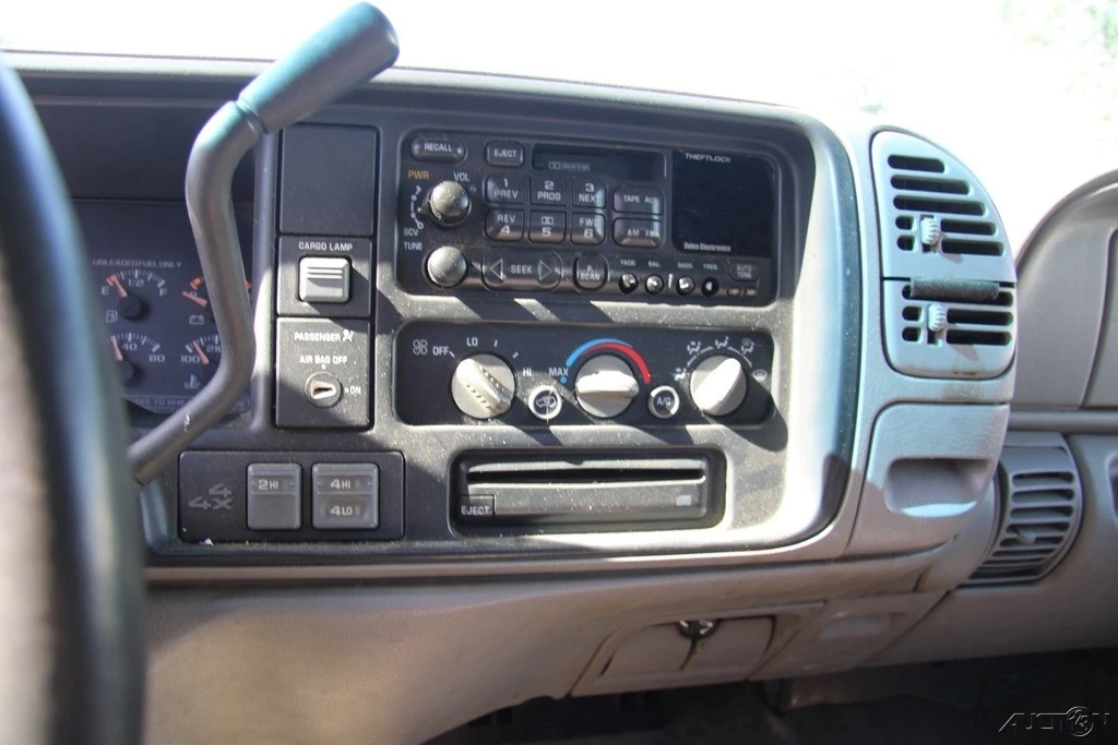 1999 Chevrolet C/K 4th Gen - Image 16 of 21