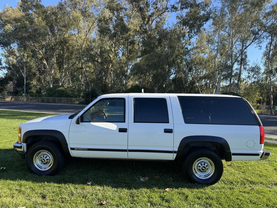 1999 Chevrolet C/K 4th Gen - Image 2 of 20