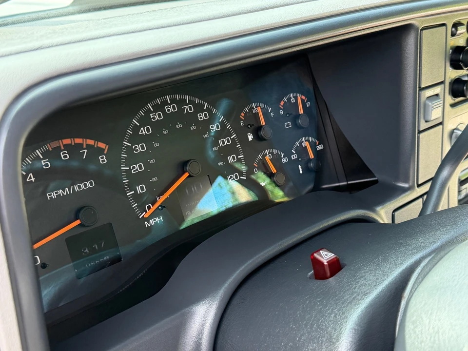 1999 Chevrolet C/K 4th Gen - Image 28 of 31