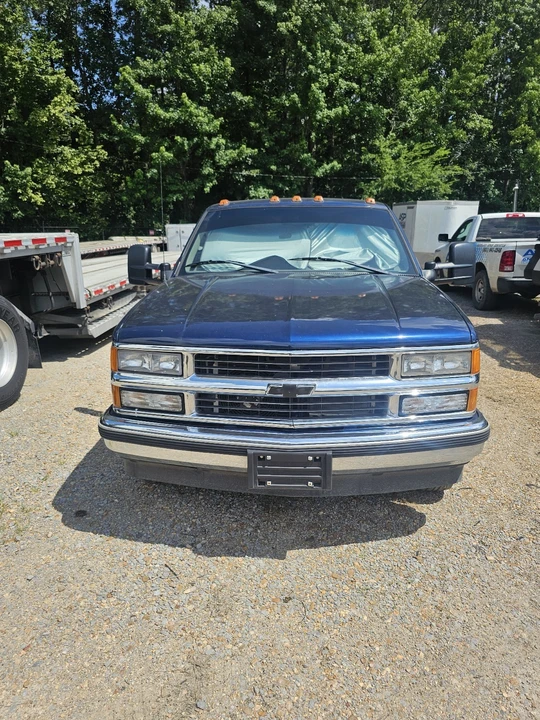 1999 Chevrolet C/K 4th Gen - Image 2 of 11