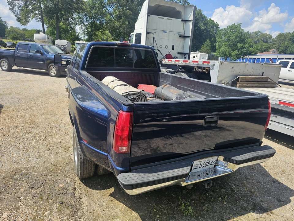 1999 Chevrolet C/K 4th Gen - Image 3 of 11