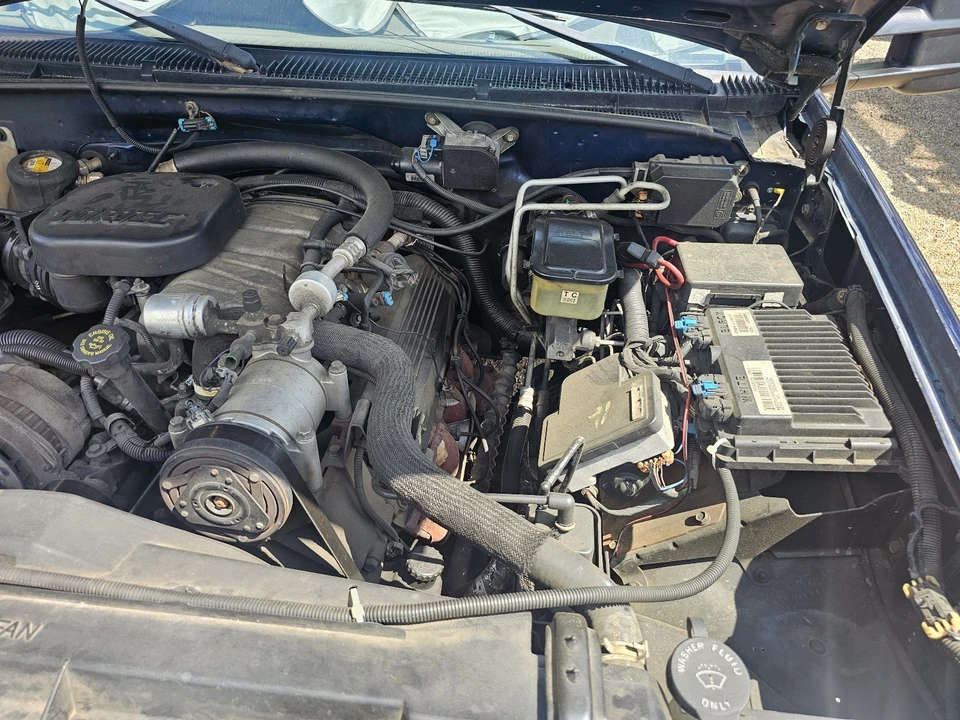 1999 Chevrolet C/K 4th Gen - Image 9 of 11