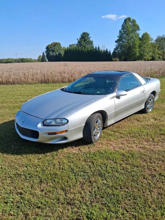 1999 Chevrolet Camaro 4th Gen - Image 2 of 10