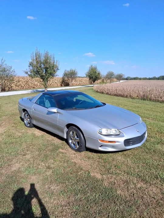 1999 Chevrolet Camaro 4th Gen - Image 6 of 10