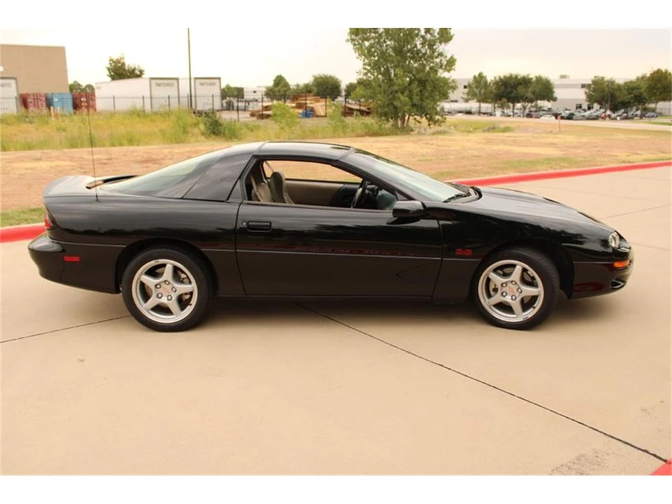1999 Chevrolet Camaro 4th Gen - Image 17 of 31